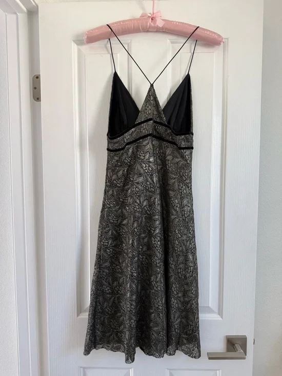 Diane von Furstenberg DVF Silk Lined Dress - Picture 5 of 9